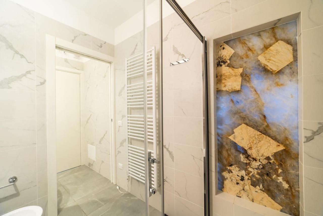 Apartament Moderno Bilocale 64Mq Con Parcheggio E Palestra Mediolan Zewnętrze zdjęcie